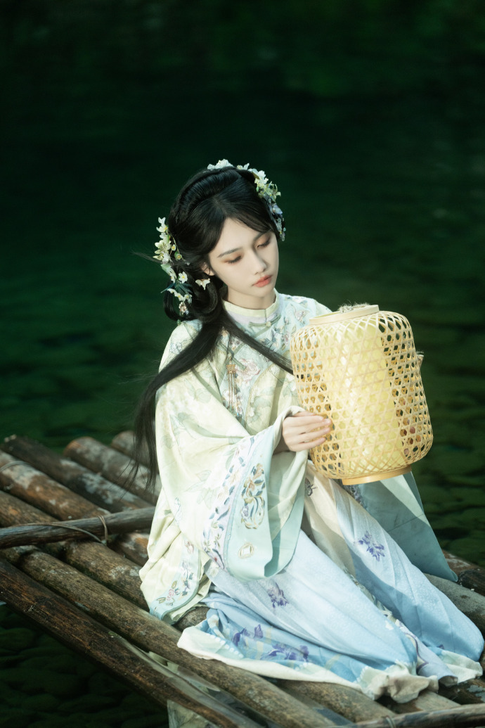 财阀家的小儿子 封面